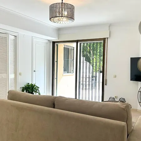Polo 1a Apartment *